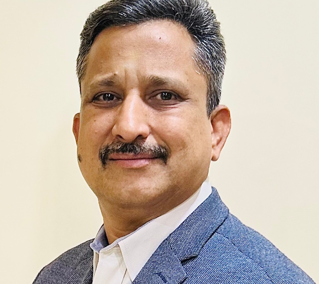 headshot of R Balaji Narasimhan