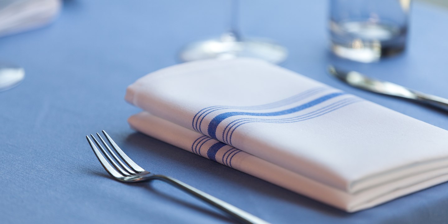 Blue Signature Stripe_Blue Tablecloth_Napery